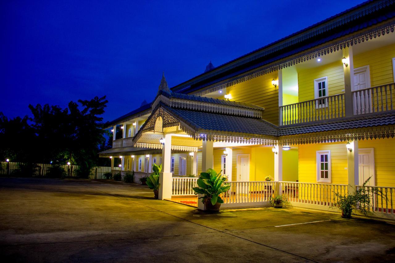 Raiwin Buri Resort Phrae Zewnętrze zdjęcie